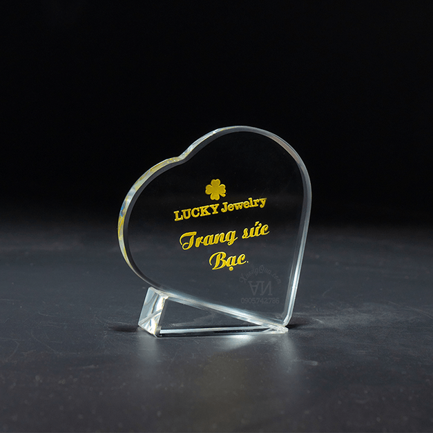 cúp kỷ niệm chương giá rẻ