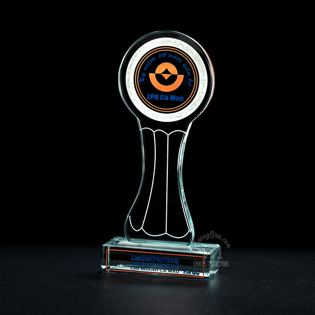 Shop cúp lưu niệm