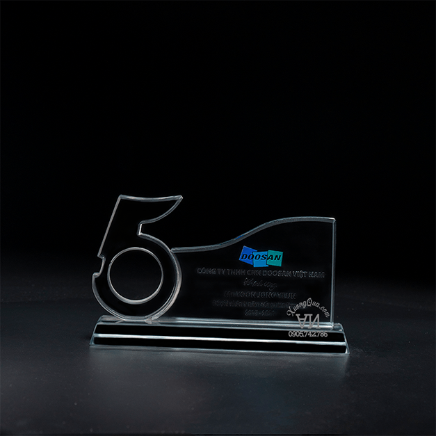 kỷ niệm chương chữ số