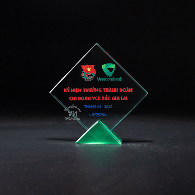 kỷ niệm chương hình thoi