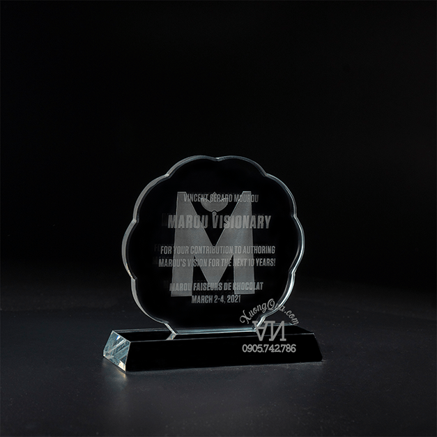 Kỷ niệm chương pha lê