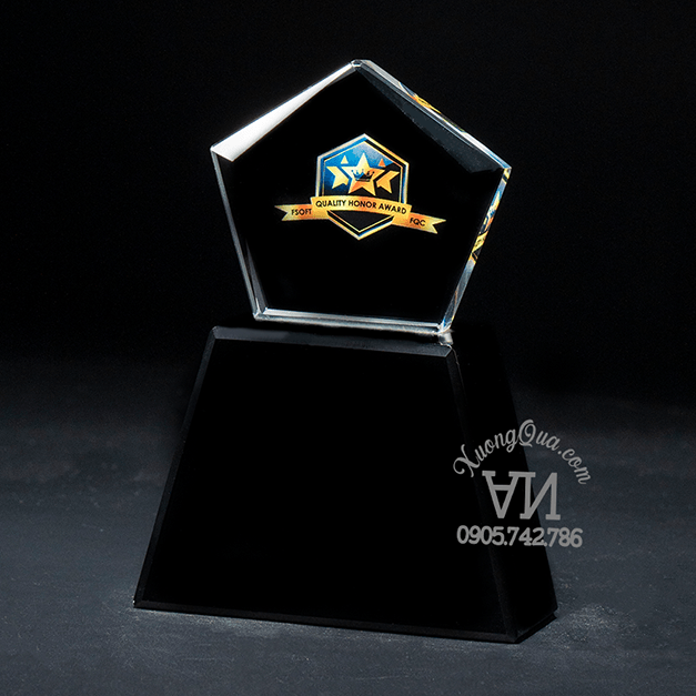 kỷ niệm chương tháp