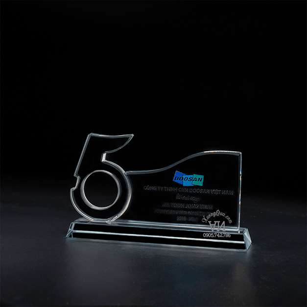 kỷ niệm chương số