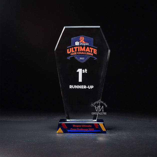 Cúp pha lê sự kiện