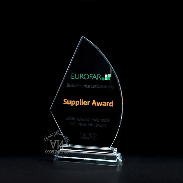 Kỷ niệm chương quà tặng công ty